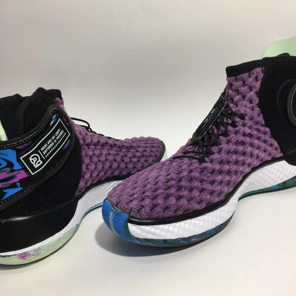 Nike Air Zoom UNVRS Basketball shoes 4.5/6.5